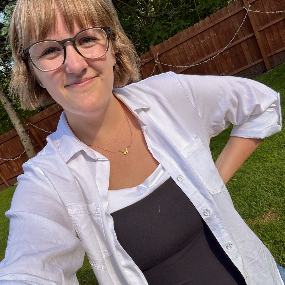 Meet your Posher, Hannah
